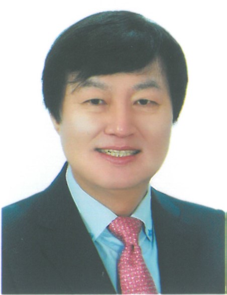 김영수 사진