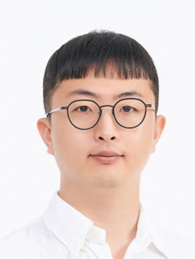 정상화(학부장) 사진