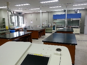 바이오소재실험실습실